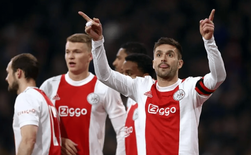 国际比赛日埃因霍温扳平良机：亚冠节点到来，目标明确，高层口径保持一致